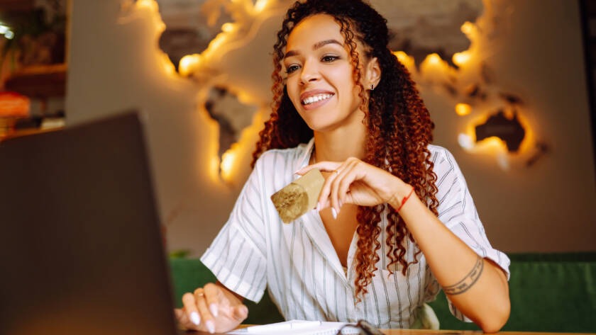 How-to-Rent-a-Car-in-Dubai-Without-Credit-Card